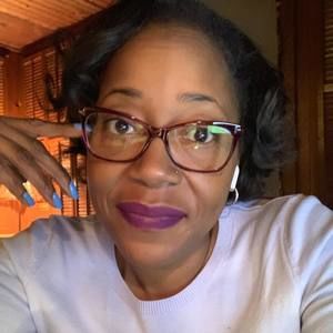 Meet your Posher, Katrina